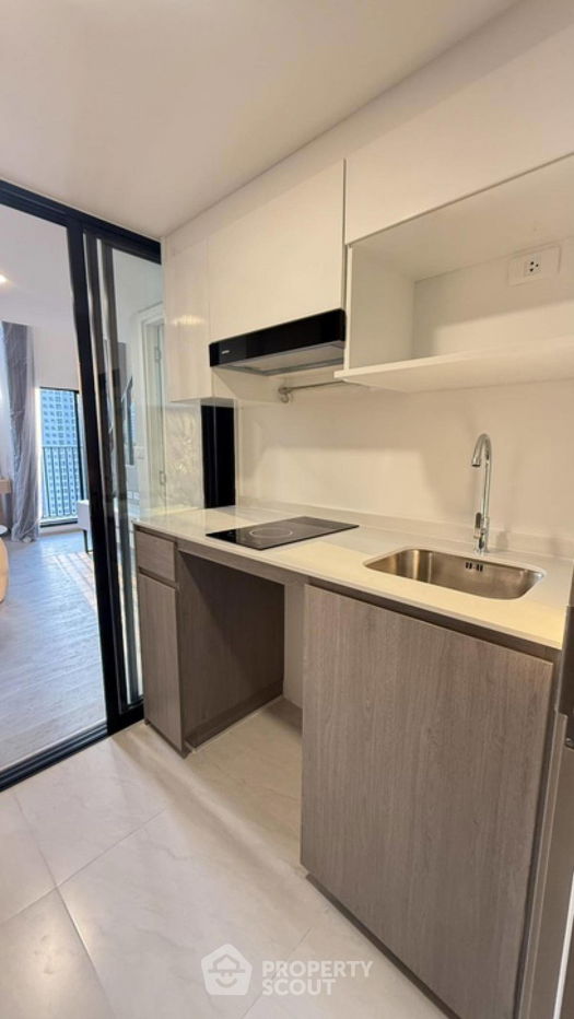 picture Studio Condo at Origin Plug & Play Ramkhamhaeng Triple Station in Hua Mak (ID 1915927) - 2/16