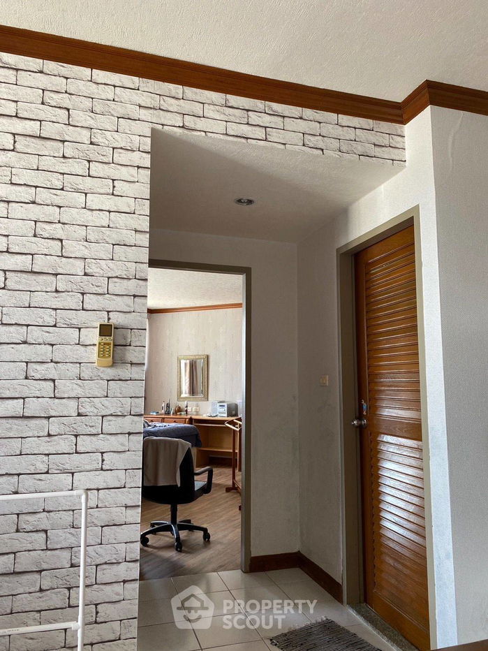 picture 2-BR Condo at Supalai Park Phaholyothin near BTS Ha Yaek Lat Phrao (ID 2113242) - 23/27