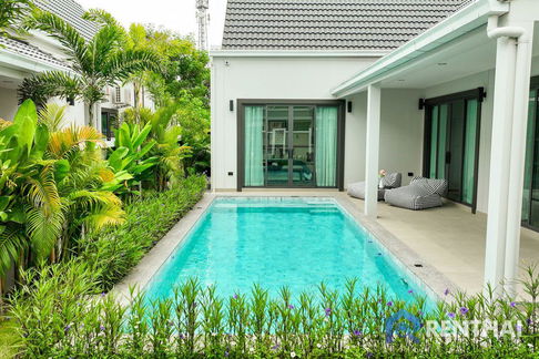 Stunning 3-Bedroom Pattaya Home