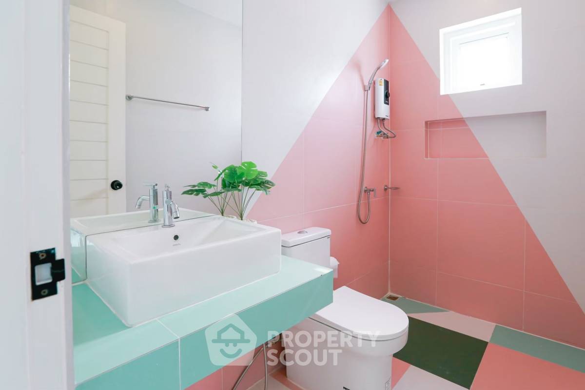 รูป วิลล่า 4-ห้องนอน ใกล้ เมืองหัวหิน (ID 2197039) - รูปที่ 4/15