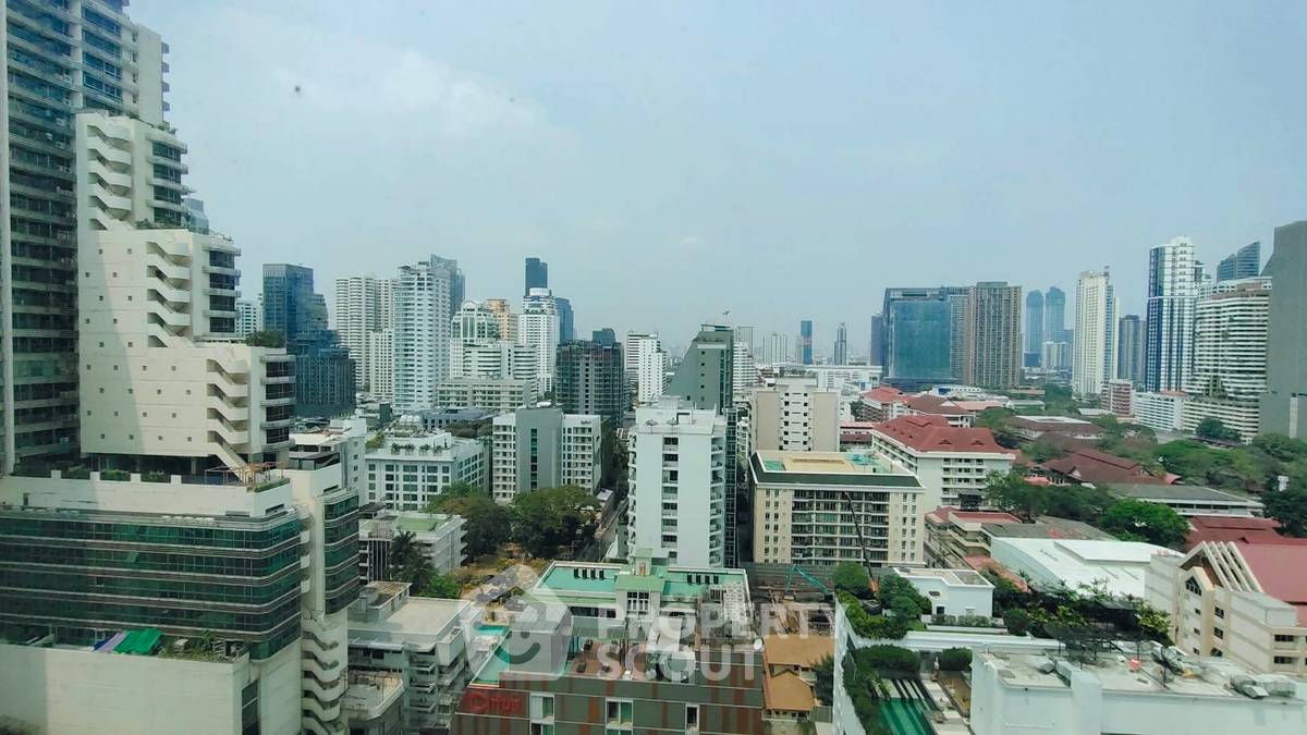 รูป คอนโด 2-ห้องนอน ที่ 15 สุขุมวิท เรสซิเด็นท์ ใกล้ BTS นานา (ID 2111873) - รูปที่ 10/26