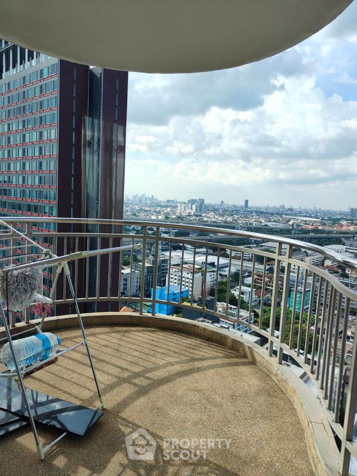 picture 2-BR Condo at Supalai Park Ratchayothin near BTS Ratchayothin (ID 2035399) - 15/15