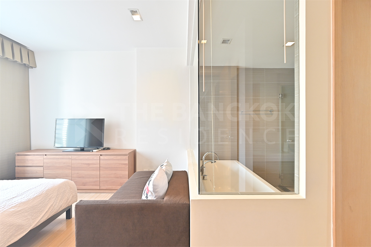 picture Siri At Sukhumvit near BTS Thong Lo Luxury Condo in Central City Location - 10/10