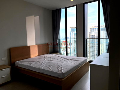 Condos for sale : For Sale: 1-Bedroom Condo at Noble Ploenchit