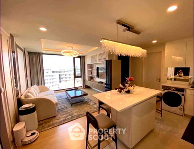 Condos for sale Suan Dusit University : 2-BR Condo at Kara Ari - Rama 6 near BTS Saphan Khwai (ID 2031116)