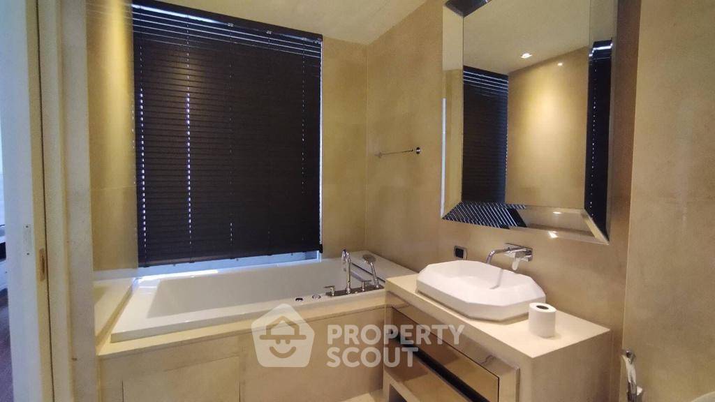 รูป คอนโด 2-ห้องนอน ที่ มาร์ค สุขุมวิท 39 ใกล้ BTS พร้อมพงษ์ (ID 872826) - รูปที่ 8/8