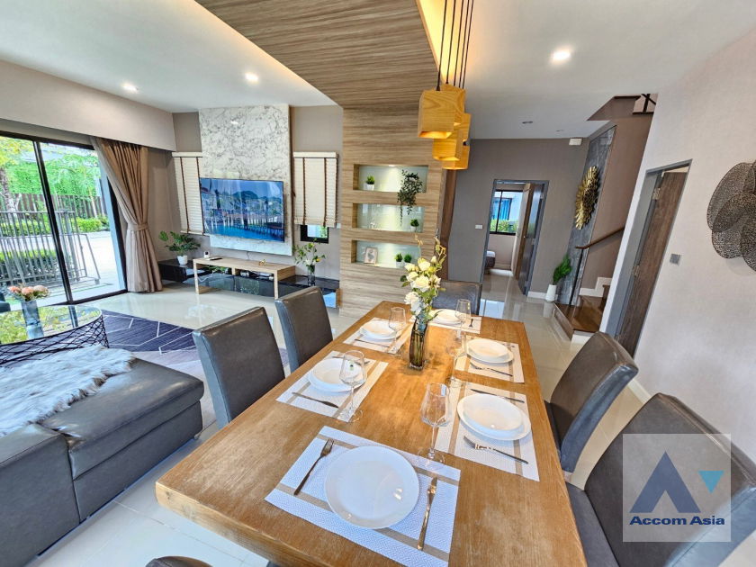 picture 🔼🔽 AccomA 📩  4 BR House @House (AA43277) - 9/20