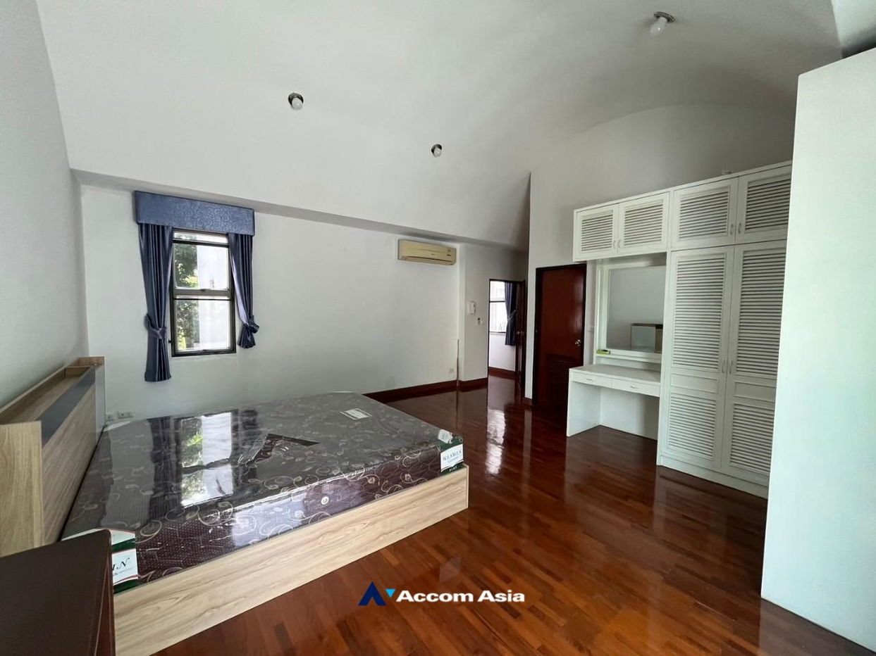 picture 🔼🔽 AccomA 📩 Elegant living with garden space in Sukhumvit (AA26732) - 8/20