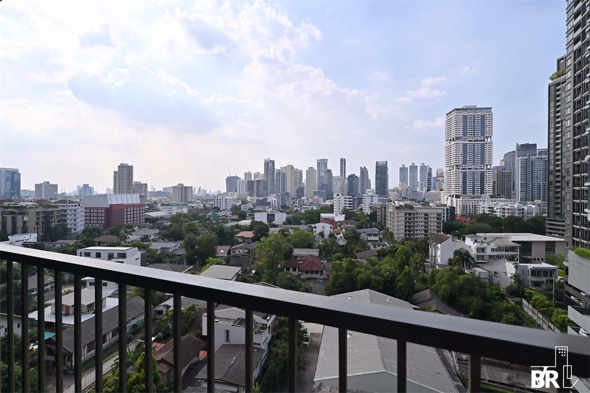 picture Noble Remix near BTS Thong Lo Ultimate Luxury Lifestyle with Convenience - 3/10