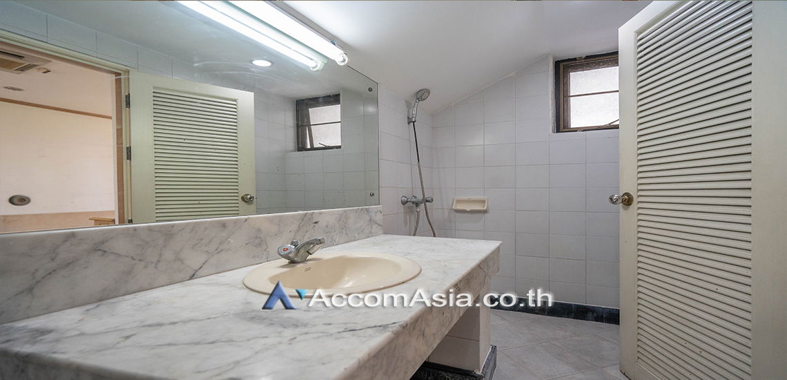 picture 🔼🔽 AccomA 📩  4 BR House @ (1820486) - 20/20