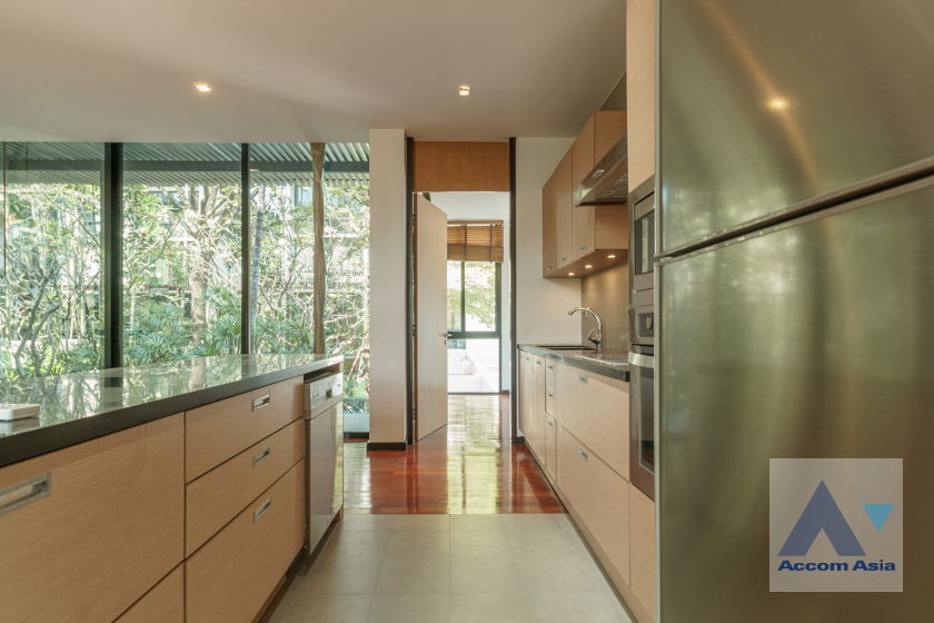 รูป 🔼🔽 AccomA 📩 Private Swimming Pool 3 BR House @Luxury House with private pool in Ekkamai (1920964) - รูปที่ 4/20