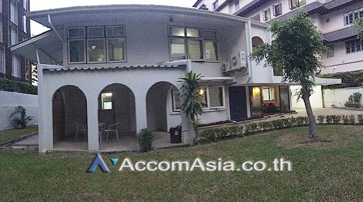picture 🔼🔽 AccomA 📩 Pet friendly 3 BR House in  (90203) - 1/7