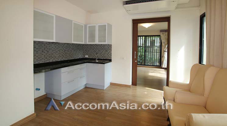 picture 🔼🔽 AccomA 📩 Home Office 3 BR House in Klong Tan (AA12172) - 7/10