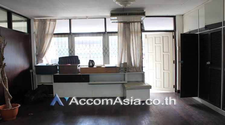 picture 🔼🔽 AccomA 📩 Home Office 3 BR House in  (95594) - 6/8