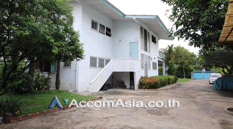 picture 🔼🔽 AccomA 📩 Home Office 4 BR House in Phra Khanong (13001504) - 4/11