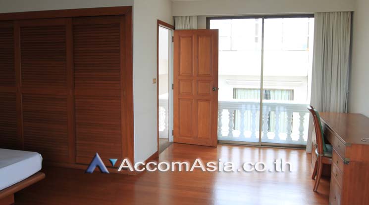 picture 🔼🔽 AccomA 📩  5 BR Townhouse in Phra Khanong Nuea (AA18996) - 12/20
