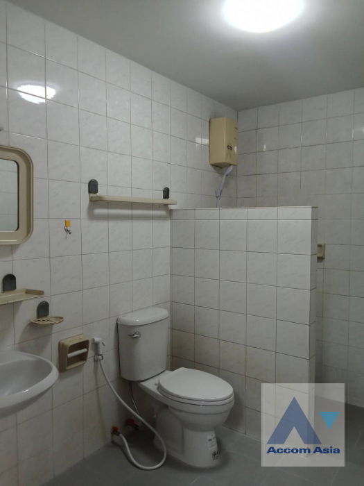 รูป 🔼🔽 AccomA 📩  5 BR Townhouse @ (AA40136) - รูปที่ 9/10