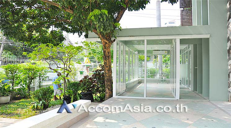 picture 🔼🔽 AccomA 📩 Home Office 3 BR House in Phra Khanong Nuea (AA14855) - 2/11