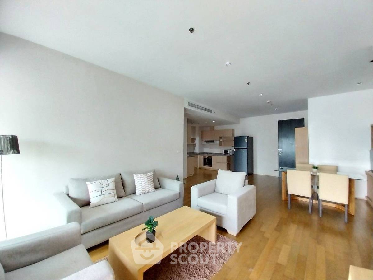 picture 2-BR Condo at The Madison near BTS Phrom Phong (ID 1952235) - 1/16