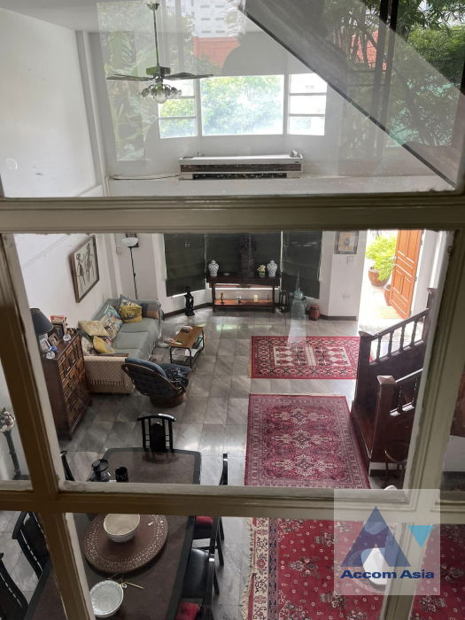 picture 🔼🔽 AccomA 📩 Home Office 4 BR Townhouse in Thung Maha Mek (AA42048) - 7/11