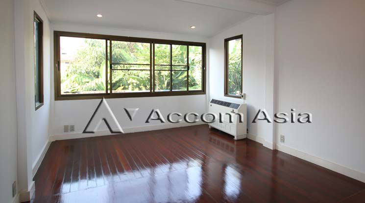 picture 🔼🔽 AccomA 📩  3 BR House in  (13000373) - 9/11