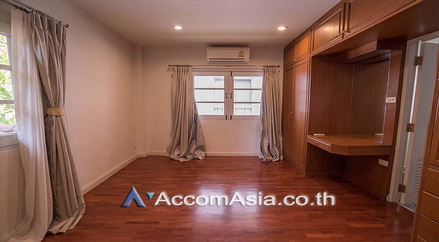 picture 🔼🔽 AccomA 📩 Pet friendly 3 BR House in Klong Tan (2314124) - 9/14