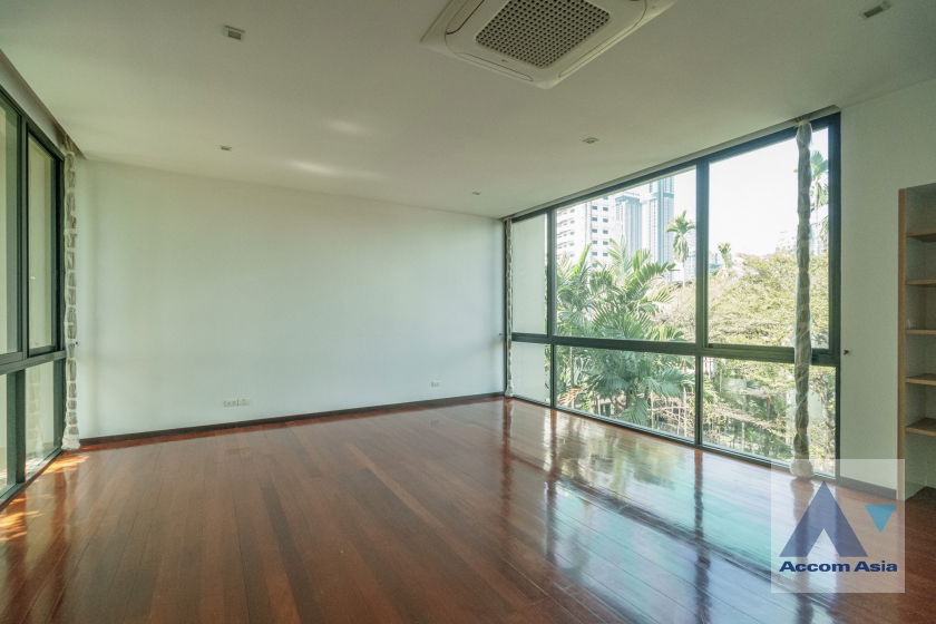 รูป 🔼🔽 AccomA 📩 Private Swimming Pool 3 BR House @Luxury House with private pool in Ekkamai (1920964) - รูปที่ 17/20