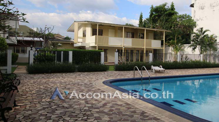 รูป 🔼🔽 AccomA 📩  3 BR House in Phra Khanong Nuea (60078) - รูปที่ 1/11
