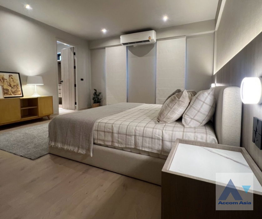 picture 🔼🔽 AccomA 📩  4 BR House in Phra Khanong Nuea (AA44002) - 11/16