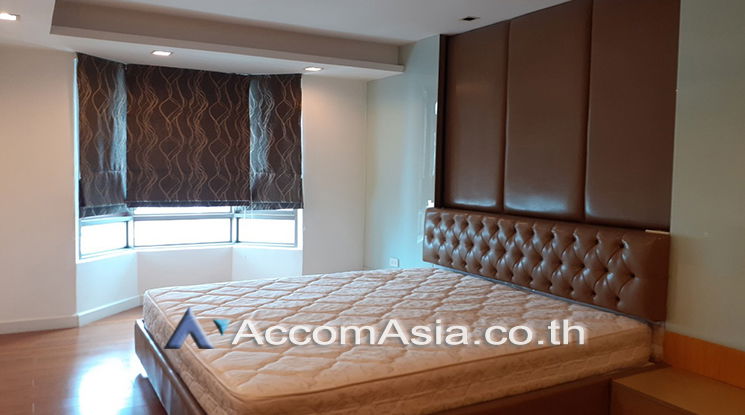 picture 🔼🔽 AccomA 📩  3 BR Condominium @Royal Castle Sukhumvit 39 (1513343) - 4/10