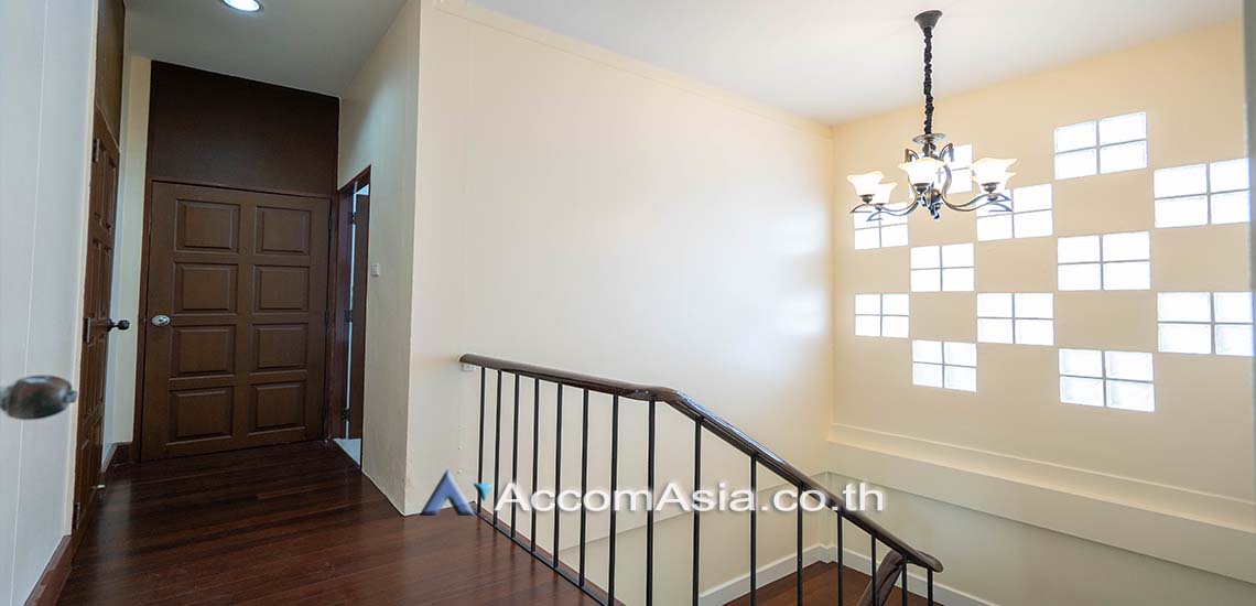 รูป 🔼🔽 AccomA 📩 Detached house with garden and guest house in Sukhumvit (AA16914) - รูปที่ 8/14