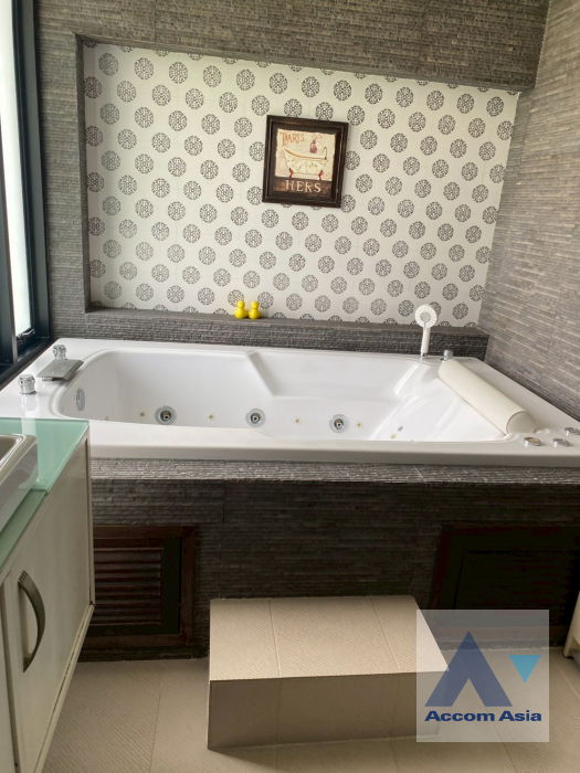 picture 🔼🔽 AccomA 📩 Home Office 3 BR House in Si Kan (AA43501) - 10/12