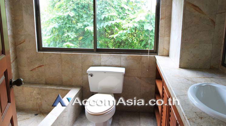 picture 🔼🔽 AccomA 📩  5 BR Townhouse in Phra Khanong Nuea (AA18996) - 19/20