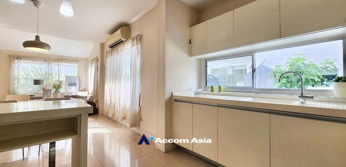 picture 🔼🔽 AccomA 📩  3 BR House @ (AA34403) - 6/16