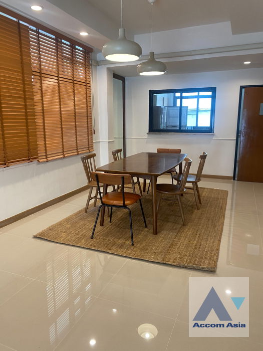 รูป 🔼🔽 AccomA 📩  4 BR Townhouse @ (AA41832) - รูปที่ 2/5