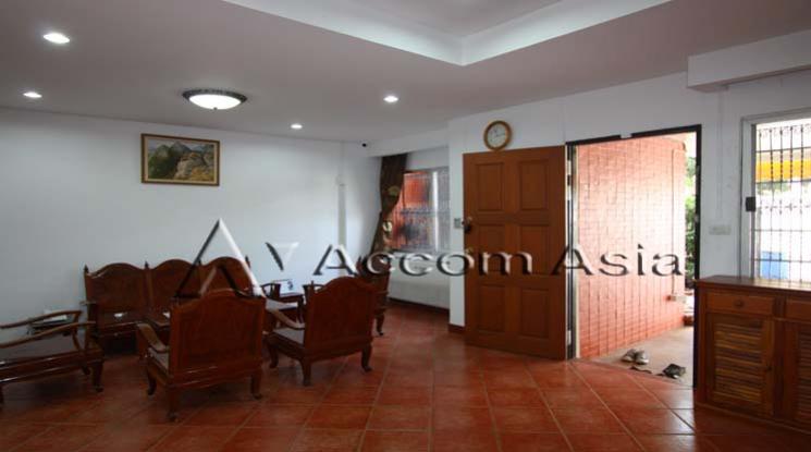รูป 🔼🔽 AccomA 📩  4 BR Townhouse in  (11006801) - รูปที่ 2/9