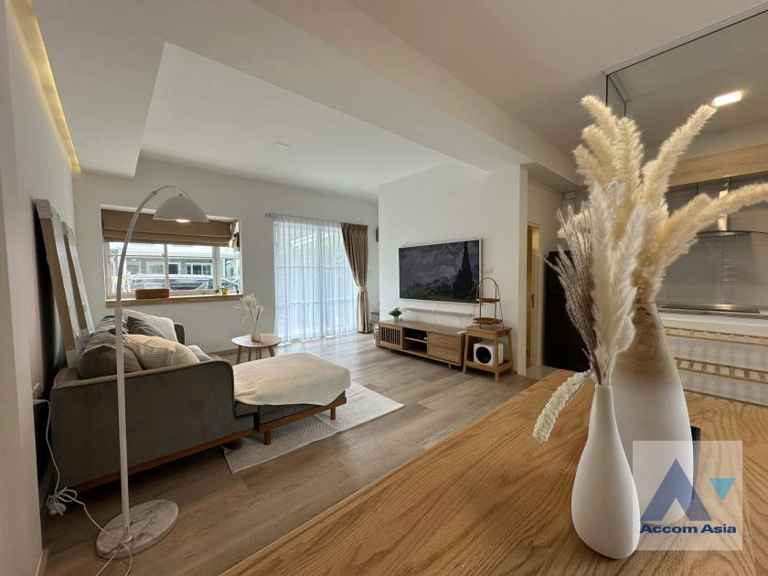 picture 🔼🔽 AccomA 📩  3 BR Townhouse @ (AA30847) - 5/18