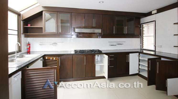 picture 🔼🔽 AccomA 📩 Home Office 4 BR House in  (90303) - 6/13