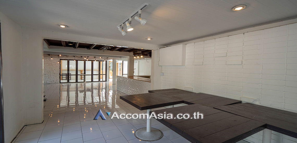 picture 🔼🔽 AccomA 📩 Home Office 2 BR House in Klong Tan (1712702) - 10/13