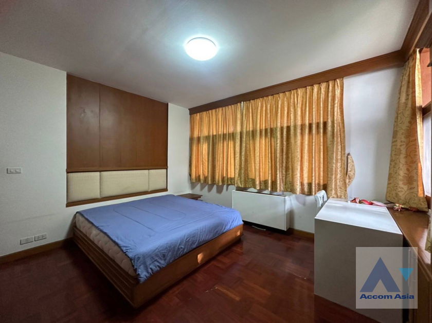 picture 🔼🔽 AccomA 📩 Garden,Private Swimming Pool,Pet friendly 5 BR House in  (10003601) - 18/20