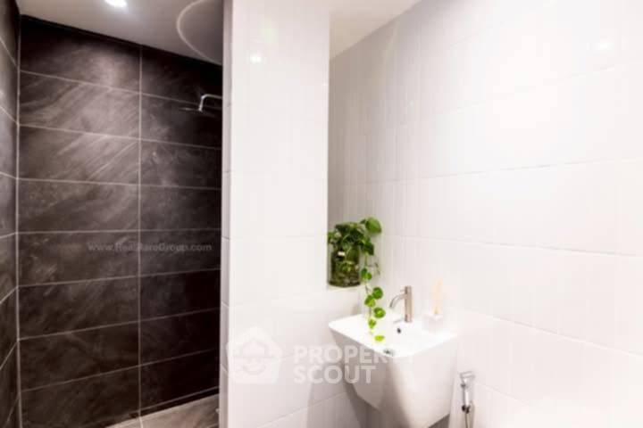 รูป ทาวน์เฮาท์ 4-ห้องนอน ใน จันทรเกษม (ID 2084628) - รูปที่ 30/44