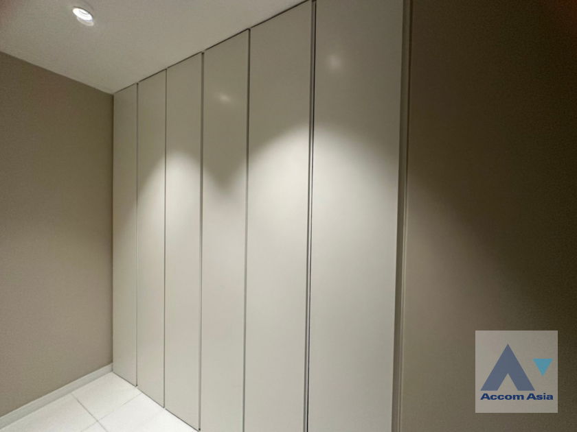 picture 🔼🔽 AccomA 📩 Contemporary condominium with wood floors and peaceful layout in Sukhumvit (20703) - 20/20