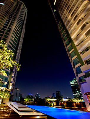 Condos for rent Shrewsbury International School : 🔼🔽 AccomA 📩 Fully furnished Condominium with city view near Sathorn (AA17014)