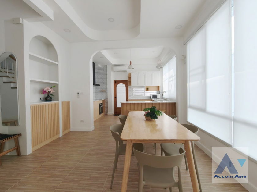รูป 🔼🔽 AccomA 📩  3 BR House in Khlong Ton Nuea (AA42969) - รูปที่ 6/20