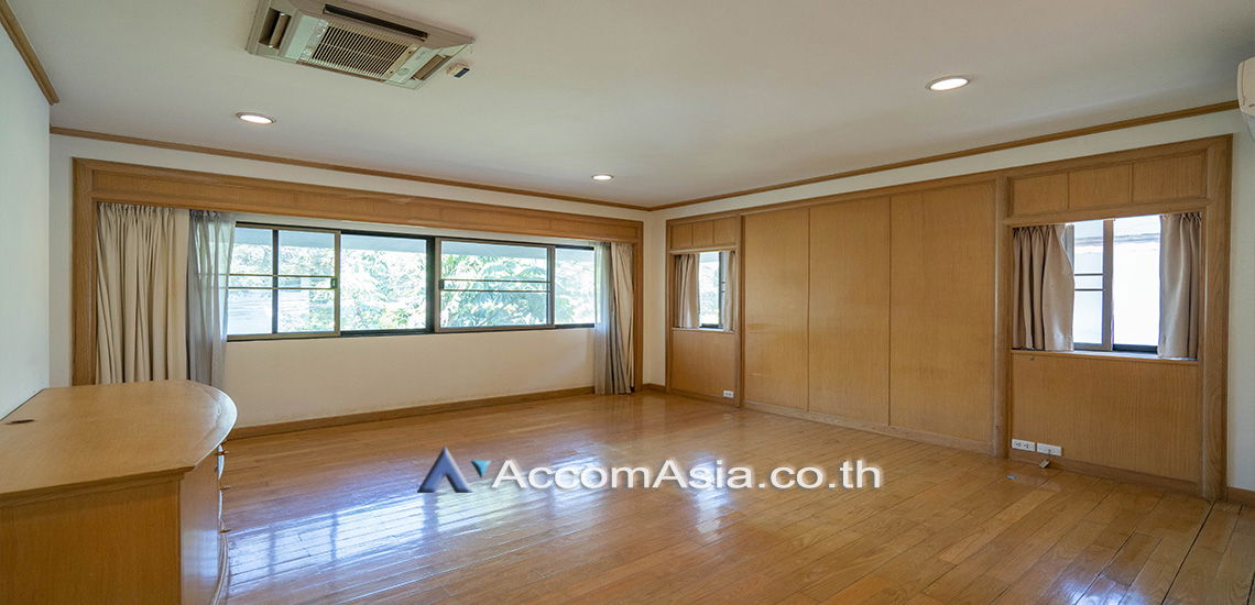 picture 🔼🔽 AccomA 📩  4 BR House @ (1820486) - 11/20