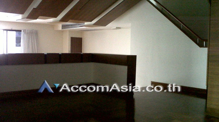 รูป 🔼🔽 AccomA 📩 Home Office 4 BR Townhouse in  Lumphini (AA20808) - รูปที่ 2/20