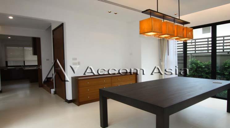 picture 🔼🔽 AccomA 📩 Private Swimming Pool 4 BR House @Peaceful Living (1816753) - 4/9