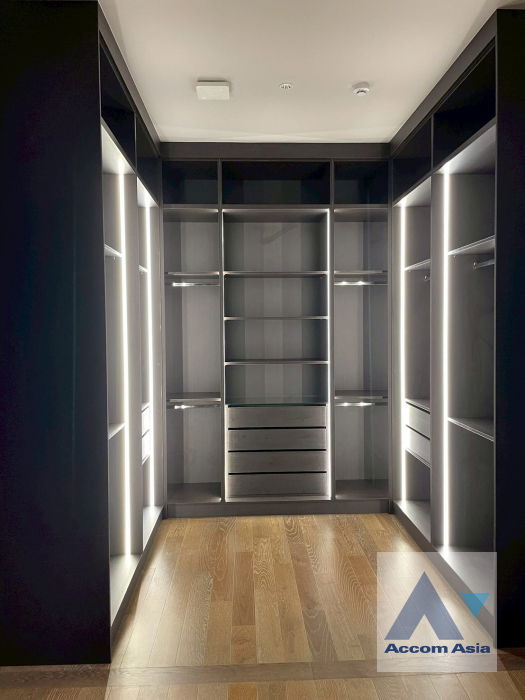 รูป 🔼🔽 AccomA 📩  Bright Elegant Home with Garden Corner (AA43834) - รูปที่ 14/18