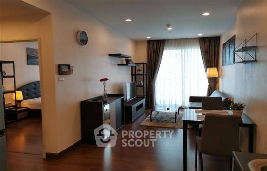 picture 1-BR Condo at Supalai Lite Sathorn-Charoenrat in Bang Khlo (ID 1201427) - 1/12