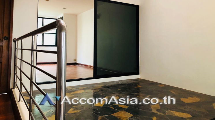 รูป 🔼🔽 AccomA 📩 Home Office 4 BR Townhouse in  Lumphini (AA20808) - รูปที่ 9/20